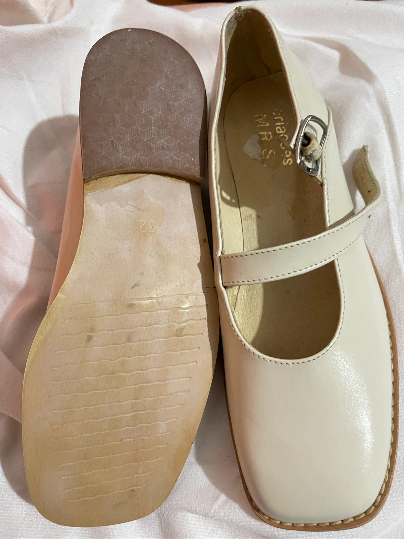 Shoes – photo 8
